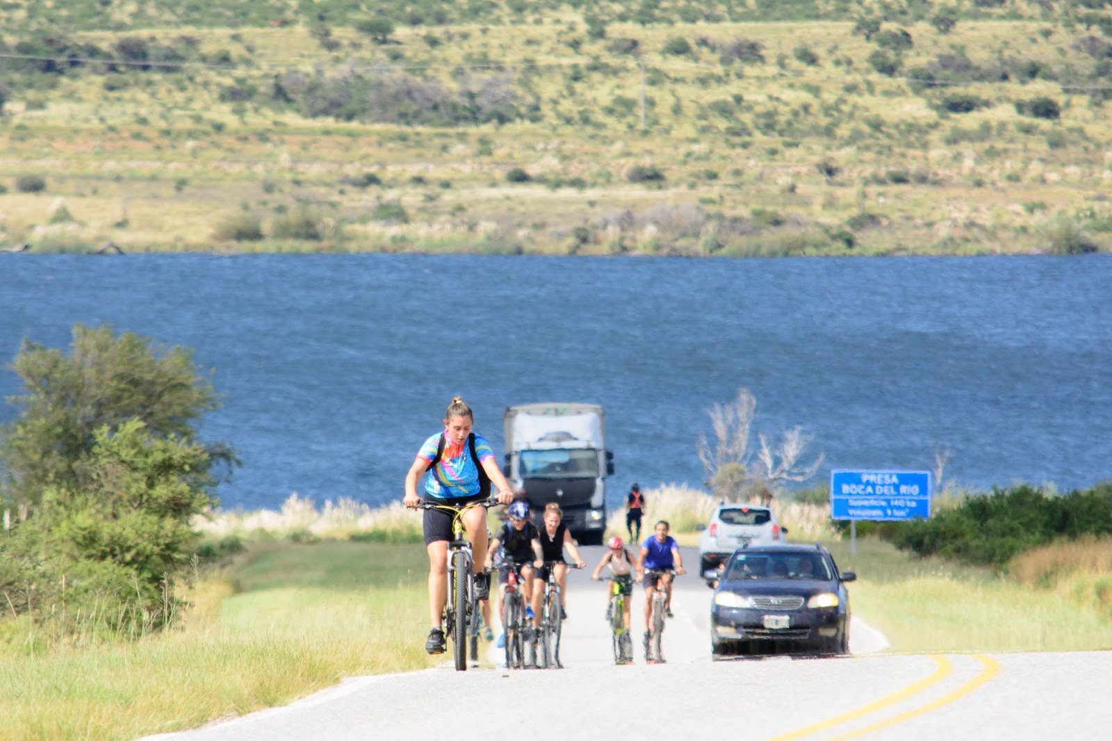 Cicloturismo junto al Dique Boca del Río